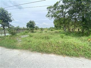 Bán đất 9100m2 nằm giữa kênh 9 và kênh 10 gần kdc sing việt