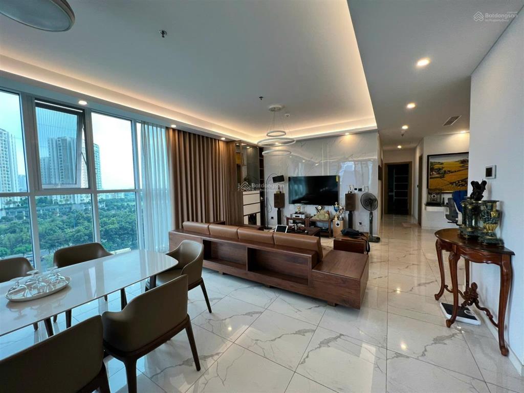 Bán căn góc 3pn, sổ hồng, full nội thất, giá 22.5 tỷ