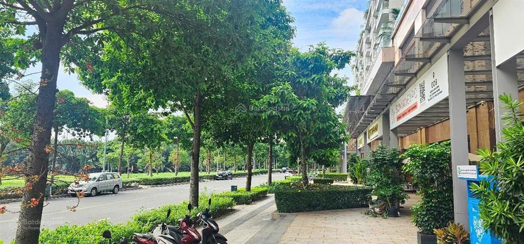 Bán shophouse sarica sala giá 72 tỷ