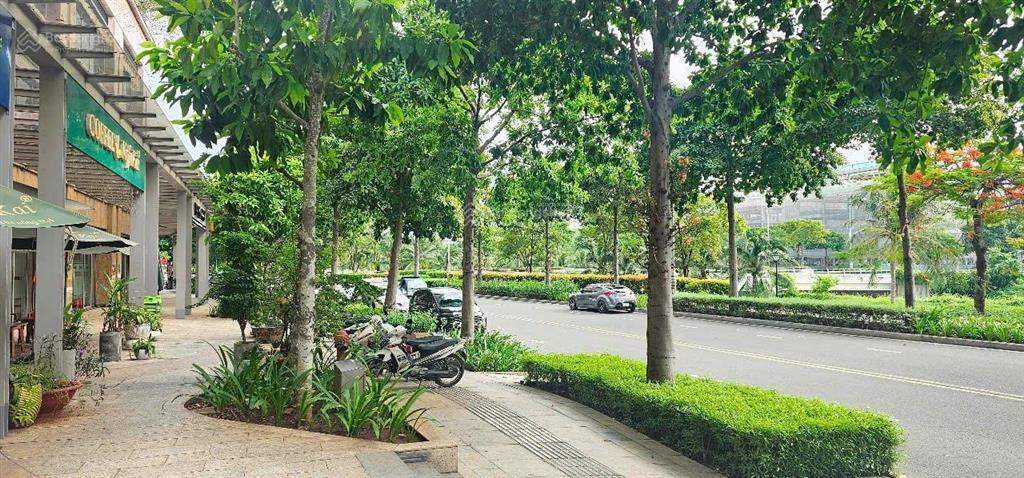 Bán shophouse sarica sala giá 72 tỷ