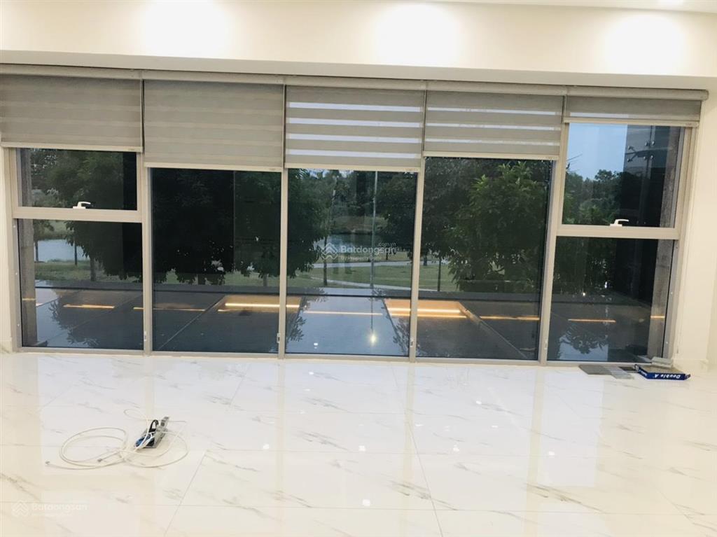 Bán shophouse sarica sala giá 72 tỷ