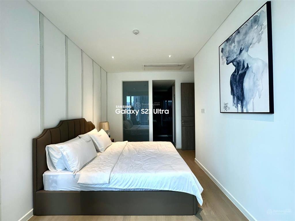 Bán căn góc 80m2, 2pn, full nội thất, giá 29 tỷ, all in