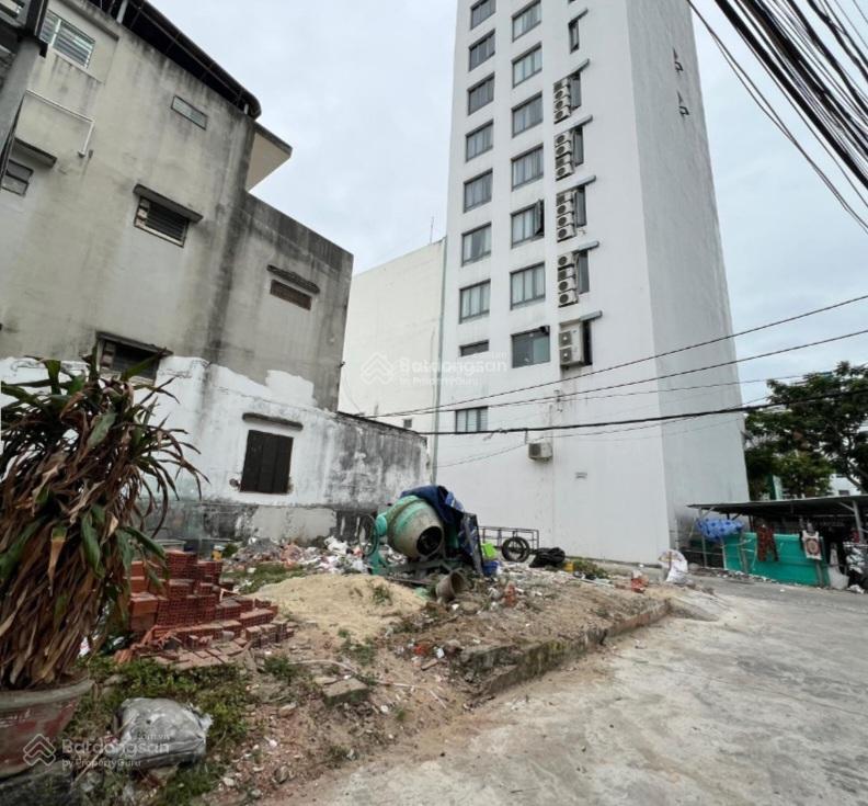 Đất 3mt võ văn kiệt 90m2 giá 8,3 tỷ 0935 121 ***