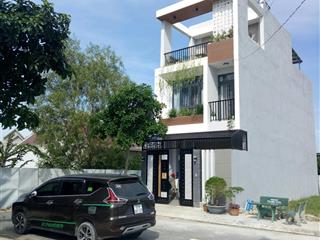 Chính chủ cần bán 5 lô đất ngay ubnd, chợ mỹ hạnh nam. dt 5x16. giá 1,1 tỷ. sổ sẵn công chứng ngay