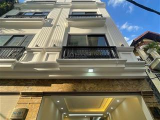 Khu phân lô hàng không  phố nguyễn sơn dt 50m2  5 tầng thang máy  ô tô  giá tốt