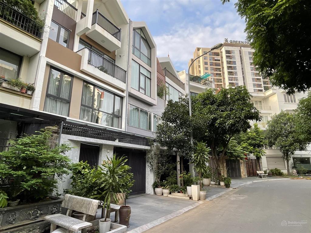 Bt liền kề 120m2 full nội thất chính chủ cần bán nhanh