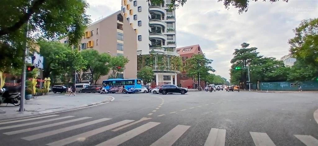 Bt liền kề 120m2 full nội thất chính chủ cần bán nhanh