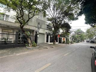 Biệt thự ở cực lộc  216m2 hàng xóm toàn quan chức cấp cao nhà nước giá rẻ hơn thị trường