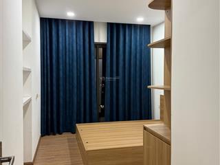 Căn hộ 3n2vs  dt 98m2  tầng cao  view đẹp nhất nhì dự án