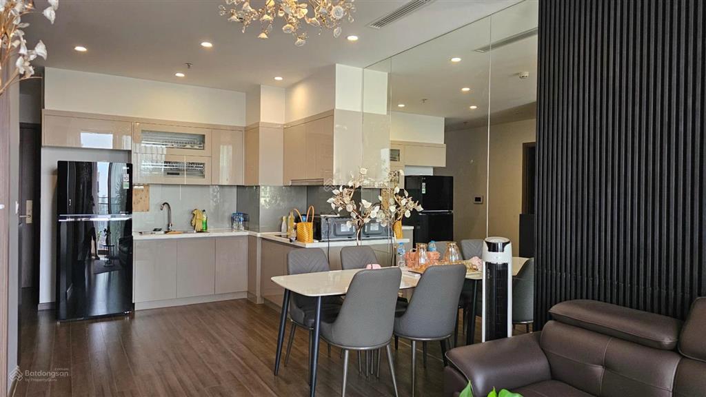 Đẹp thổn thức  71m2  2n 2vs  tầng cao  hoàn thiện tâm huyết