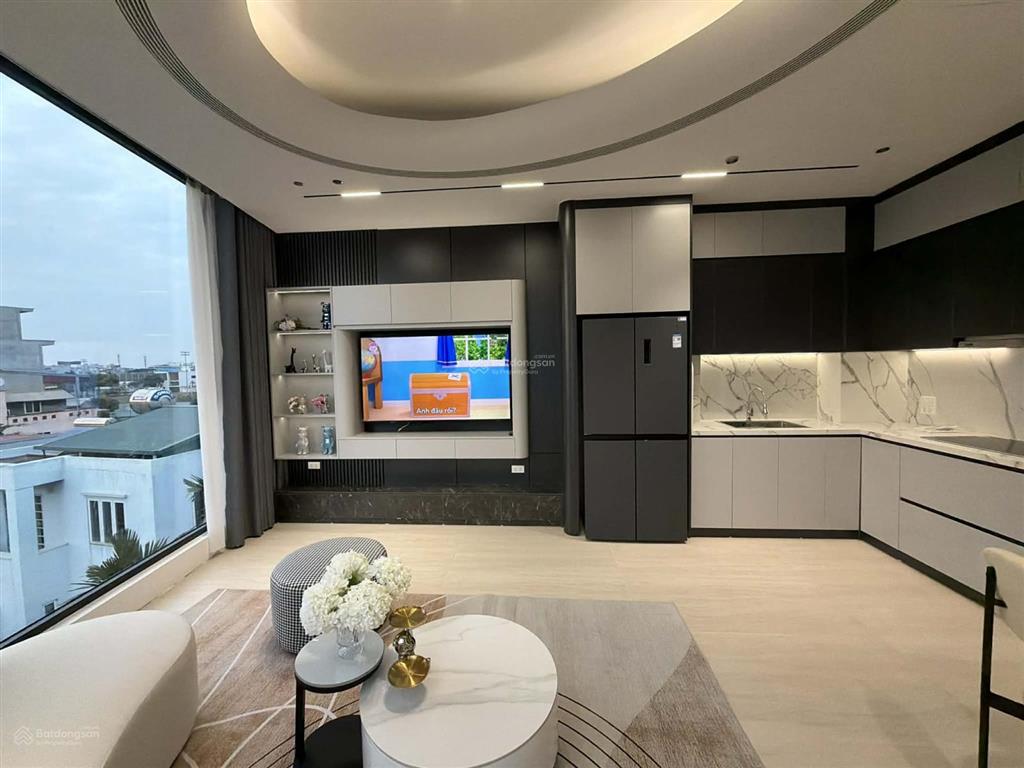 Thông số lý tưởng  nhà 38m2  lô góc  6 tầng thang máy  gara  sát cạnh đường hồng tiến 40m