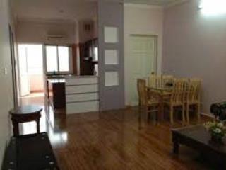Bán chung cư, 17 hồ hảo hớn, phường cô giang, quận 1, dt 90m2, 2pn  2wc. lầu cao view đẹp