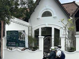 Cho thuê villa phong cách indocine, mt đường trần quốc toản q3, ngang 7 x 19 m dài