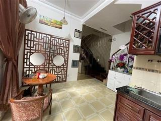 Bán nhà Biệt thự Đặng Dung - Tân Định, Quận 1,  DT: 7,8x8,5m, 3 Tầng - 3 PN, 18,6 tỷ.