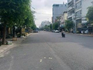 Bán nhà Mặt tiền Phạm Văn Bạch, Tân Bình, 6,2x17m, nở hậu đều 9,3m, 2 tầng cũ, 14,8 tỷ.