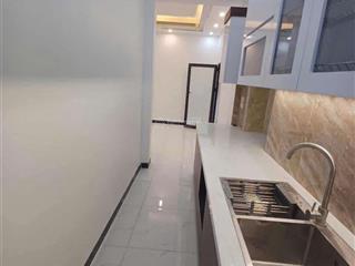 Gấp, bán tt tầng 1 ngọc khánh, ba đình, 80m2, kinh doanh, oto đỗ cửa, chỉ 5.1 tỷ