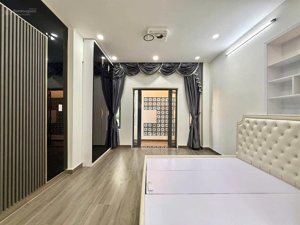 Bán nhà 2 mặt hẻm ô tô 6m phan đăng lưu, p. 1 phú nhuận dt 4,5x12m nhà 3 tầng. giá 11,5 tỷ tl