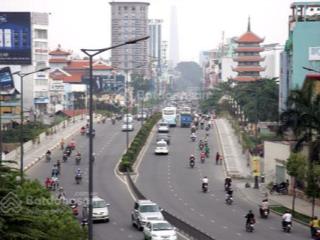 Bán mặt tiền phạm huy thôngngay dương quảng hàm gvap, dt 5x18m=90m2. gpxd 1 hầm 6tầng. giá 16 tỷ,