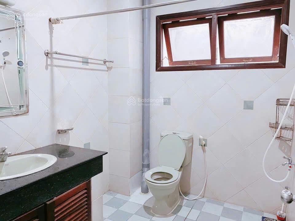 Cho thuê ktx ngay đh gtvt, đh hutech. giá 1,6tr/giường