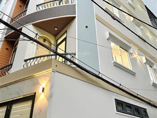 Bán nhà đẹp mới xây 100% đường huỳnh văn bánh ,p11,phú nhuận (4,2mx14m) 3 lầu đẹp , giá 12,9 tỷ tl