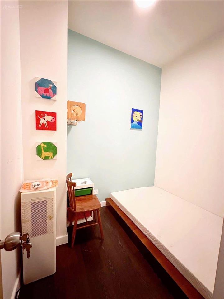 Golden mansion, 49m2, giá bán 3tỷ50, chưa gồm 10% tầm 180tr   0908 457 *** linh novaland