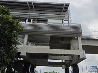 Nhà c4 cách metro 120m mt đường số 2 tiện xây hầm trệt 4 tầng 10x30m vuông vức giá 39 tỷ