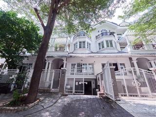 Chủ nhà gửi bán villa mặt tiền khu biệt thự saigon pearl  đường d8