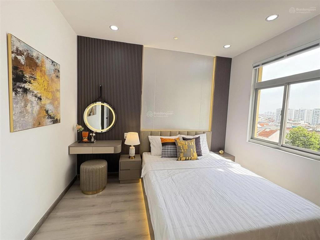 Bán căn hộ căn góc, sky garden ii, phú mỹ hưng, quận 7, giá bán 8,2 tỷ, 91m2, sổ hồng  0914 163 ***