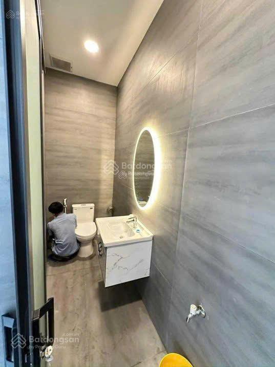 21 + 23a thạch thị thanh, tân định, quận 1. dt 9.5x17m giá 66 tỷ tl