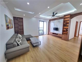 Chính chủ cần bán căn 3 ngủ tầng 11, nhà vuông view xịn nội thất đẹp cc thăng long victory.