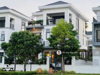 Duy nhất biệt thự đơn lập sẵn nhà view sông ngay gần quảng trường giá chỉ 14.5 tỷ
