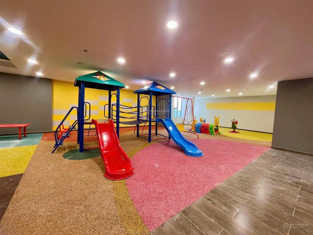 Chính chủ cần bán căn 65m2 2pn đã có sổ hồng sẳn  có hỗ trợ vay ngân hàng.
