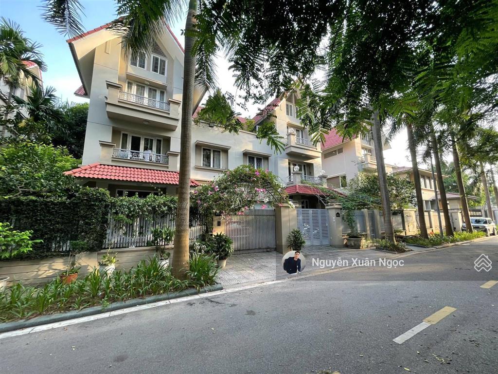 Bán gấp biệt thự song lập kđt an hưng 237.7m2 hướng đông nam, giá rẻ nhất khu vực