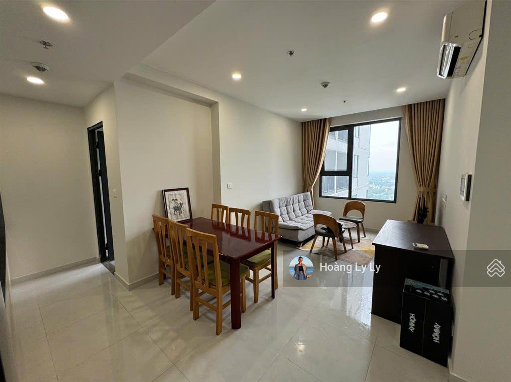 Bán nhanh căn hộ 1 phòng ngủ có hđ thuê dài hạn view golf siêu đẹp chung cư the emerald golf view