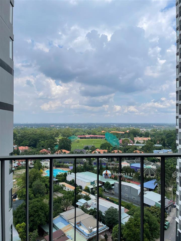 Cho thuê căn hộ 1 phòng ngủ full nội thất siêu đẹp chung cư the emerald golf view sát aeon mall