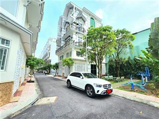 Cần tiền bán gấp nhà an dương vương giao với võ văn kiệt, shr, 7 tỷ 350tr , full nt.  0961 022 ***