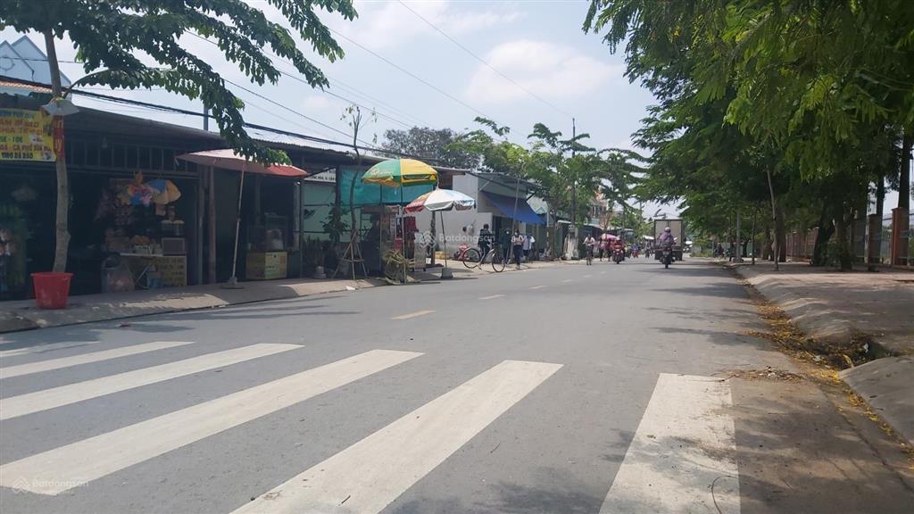 Cần bán đất tại long hòa 90m2, gần chợ rạch kiến, gần các trường học giá 1.58 tỷ, shr