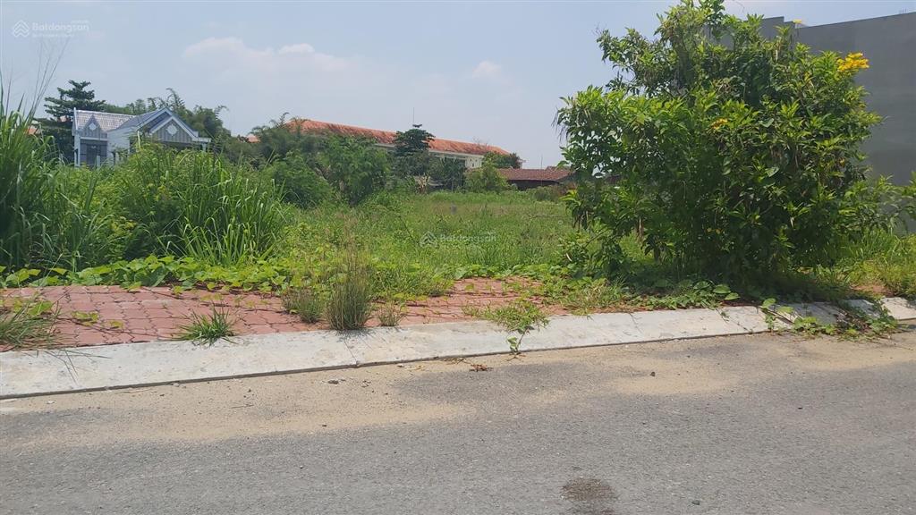 Cần bán đất tại long hòa 90m2, gần chợ rạch kiến, gần các trường học giá 1.58 tỷ, shr