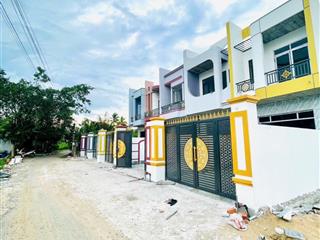 Bán đất mặt tiền đường năm ngói, xã mỹ lộc cần giuộc, long an, 117.6 m2 giá 1 tỷ 350tr shr