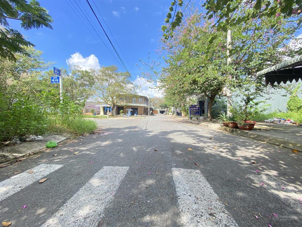 Bán đất khu dân cư xuyên á giá rẻ dt  5x18=90m2 shr đất gần chợ xuyên á gần bệnh viện sài gòn ạ