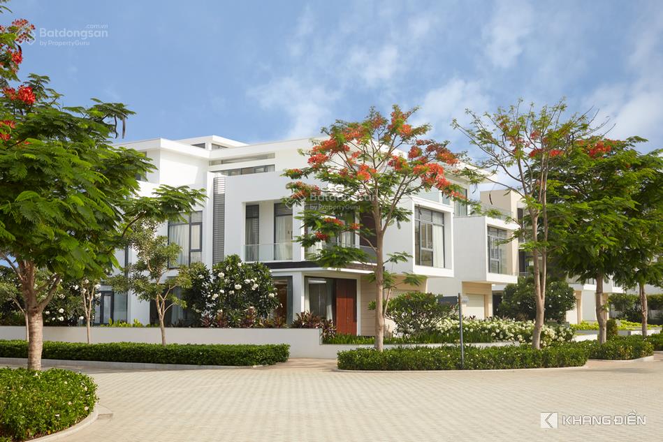 Cần bán gấp căn biệt thự song lập nằm trên trục đường 20m tại lucasta villa.  0909 121 ***