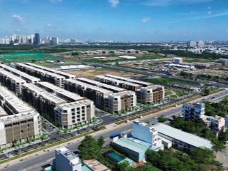Bán đất nền tại kdc hoàng anh minh tuấn đường đỗ xuân hợp.  0909 121 ***