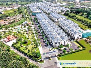 Bán 3 căn trục đường cổng vào của verosa park, giá từ 17,8 tỷ/căn.  tấn giàu