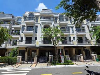 Bán căn nhà thô 90m2 tại the classia, giá 17,5 tỷ.  tấn giàu 0909 121 ***