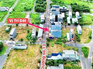 Chính chủ bán gấp đường số 13 thông kcn long hậu 3. sổ cầm tay, xây tự do, dân cư đông đúc