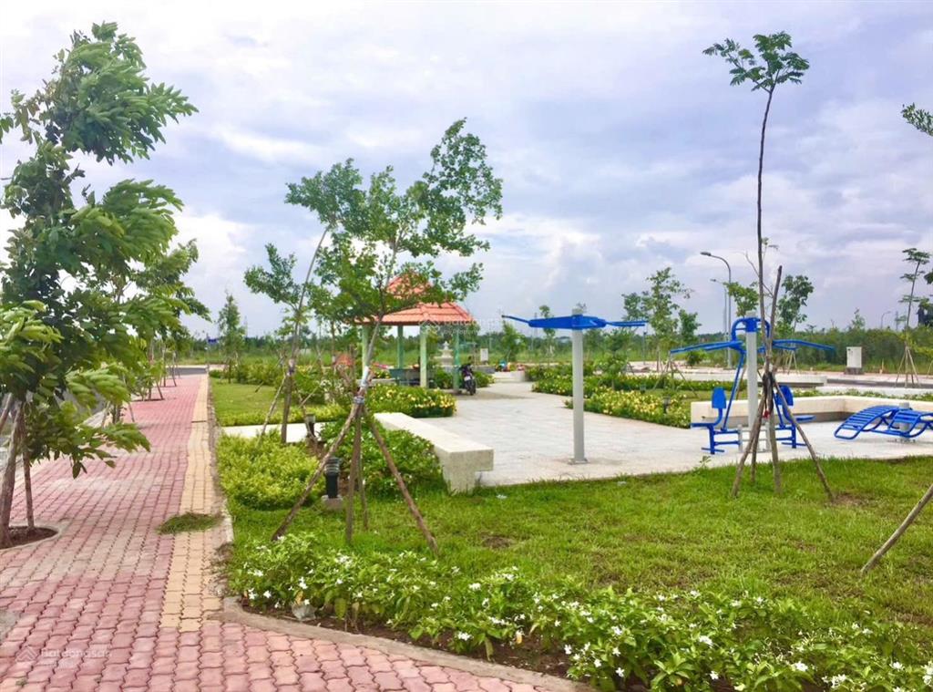 Chính chủ bán nền view công viên lớn kdc thái sơn. sổ sẵn, xây dựng tự do, 100m2, 2 tỷ 350