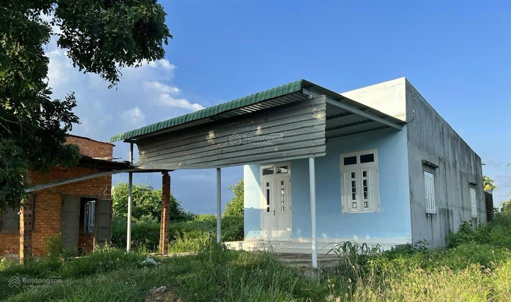 Bán nhà đất ba bàu, hàm thạnh, hàm thuận nam. đường xe hơi. chính chủ 180tr/ 1000m2. hoa hồng 2%