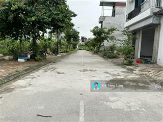 Chính chủ bán 79,5m2 đất tđc trâu quỳ  đường ô tô tránh, vỉa hè, view vườn hoa thoáng vĩnh viễn
