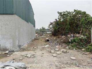 Bán gấp 90m2 lô đất đấu giá làng cam  vị trí đắc địa, đường rộng, ngay chợ & nhà văn hóa