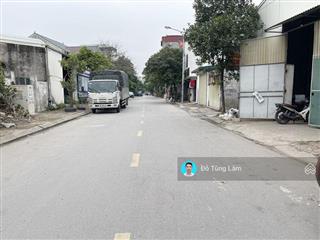 Cần bán 110m2 đất mặt phố chính trung  kđt 31ha trâu quỳ. đường rộng 15m, kinh doanh sầm uất